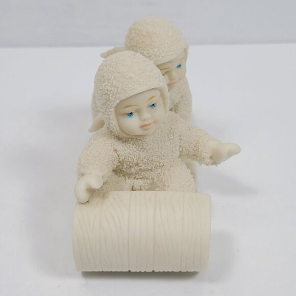 Department 56 Winter Tales Of The Snowbabies Figurine "Down The Hill We Go!" - Picture 8 of 10